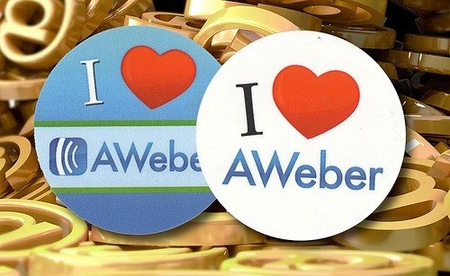 AWeber est l'un des autorépondeurs les plus populaires pour avoir plus de visite sur mon site.