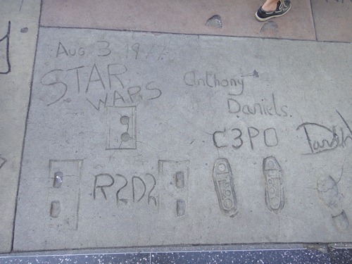 r2d2-c3po-chinese-theater